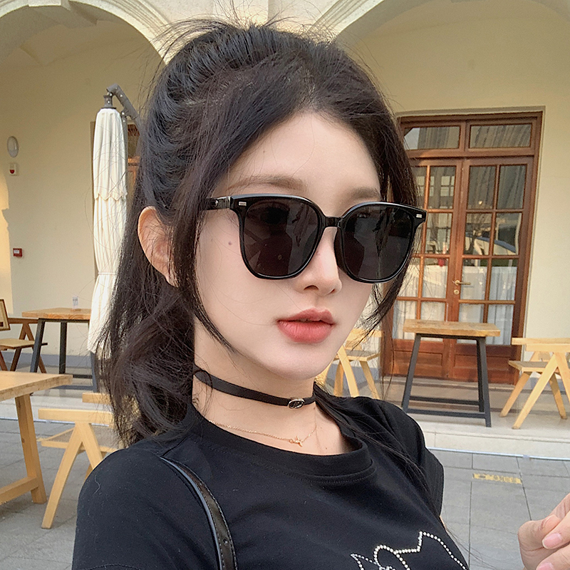 韩版方圆脸显瘦防紫外线偏光墨镜