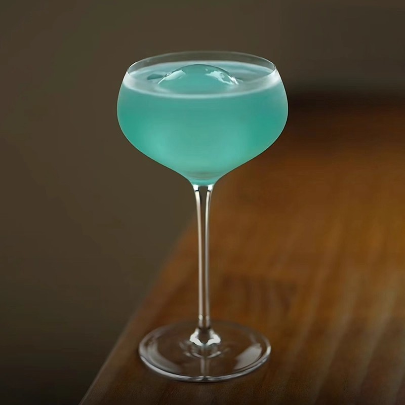 高档酒吧日式高脚杯专业酒杯心形水晶玻璃高脚鸡尾酒马天尼杯