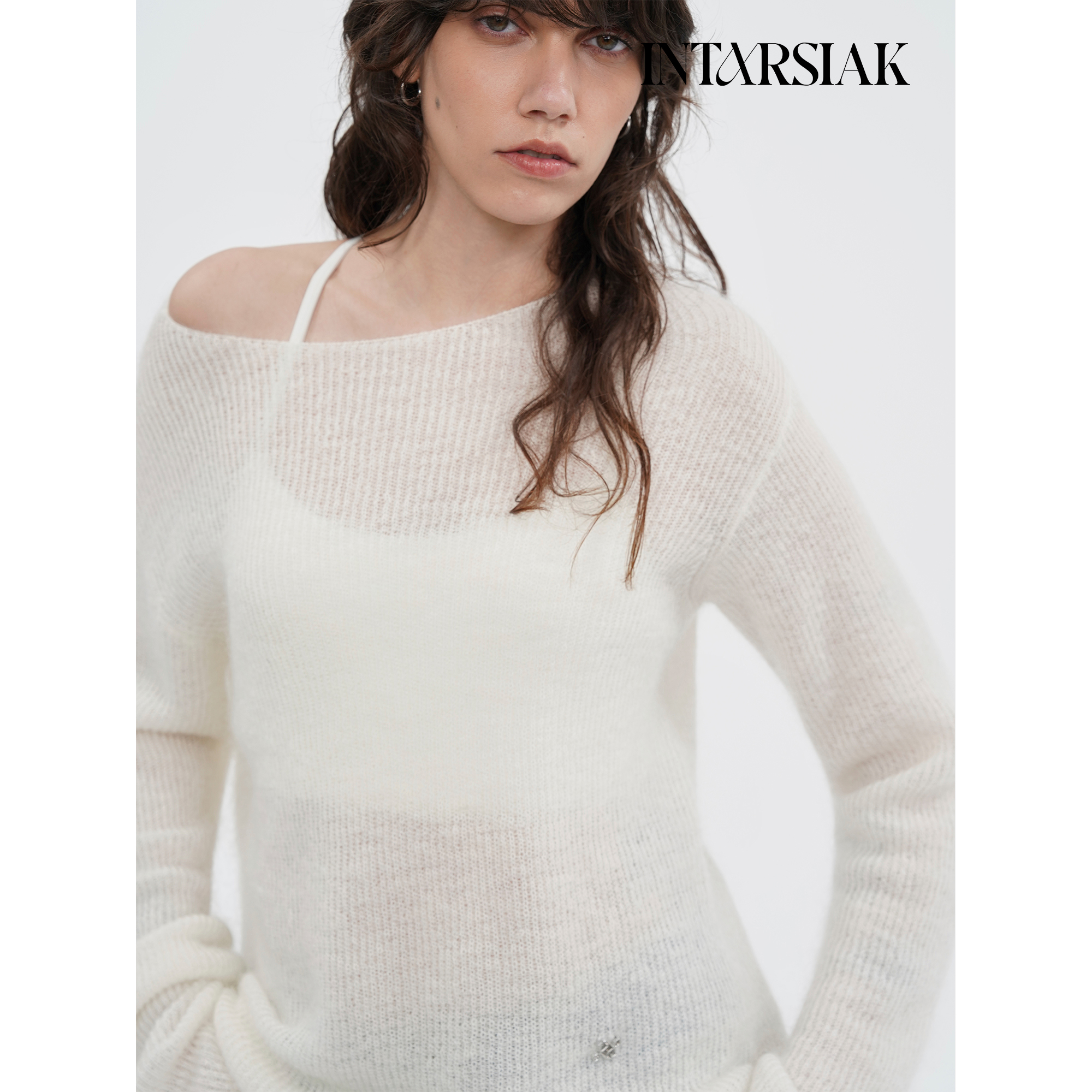 【INTARSIAK针织设计师品牌】柔影 超细马海毛薄透圆领套头毛衣