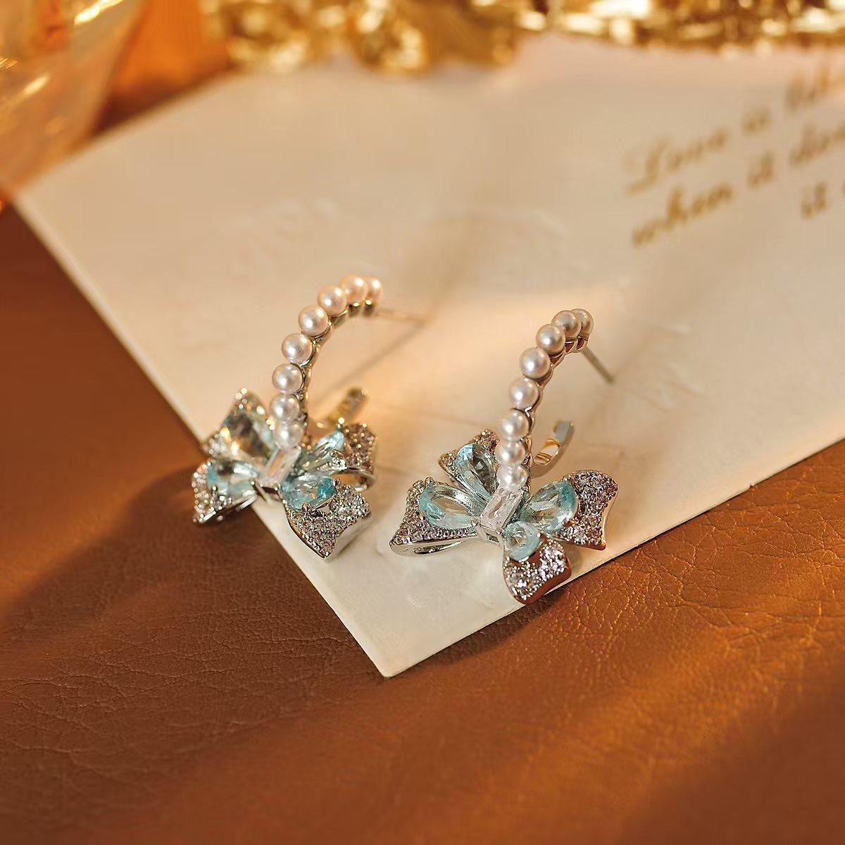 法式高级感蓝色蝴蝶结珍珠耳环女轻奢气质耳钉设计感