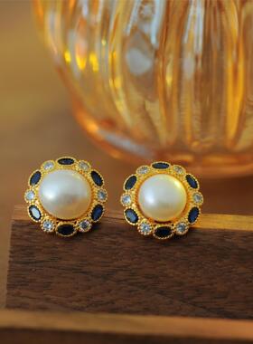 2025新款时尚珍珠耳环女轻奢高级风微镶锆石复古气质耳钉 A10025