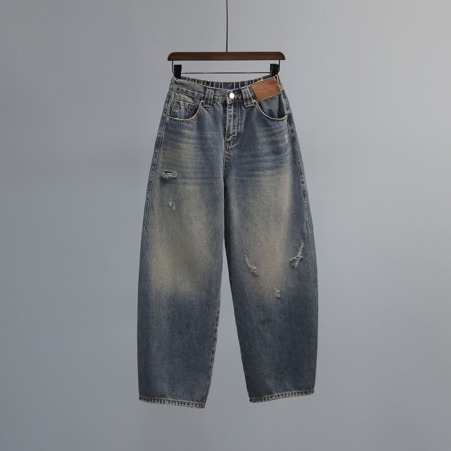 复古水洗弯刀牛仔裤女