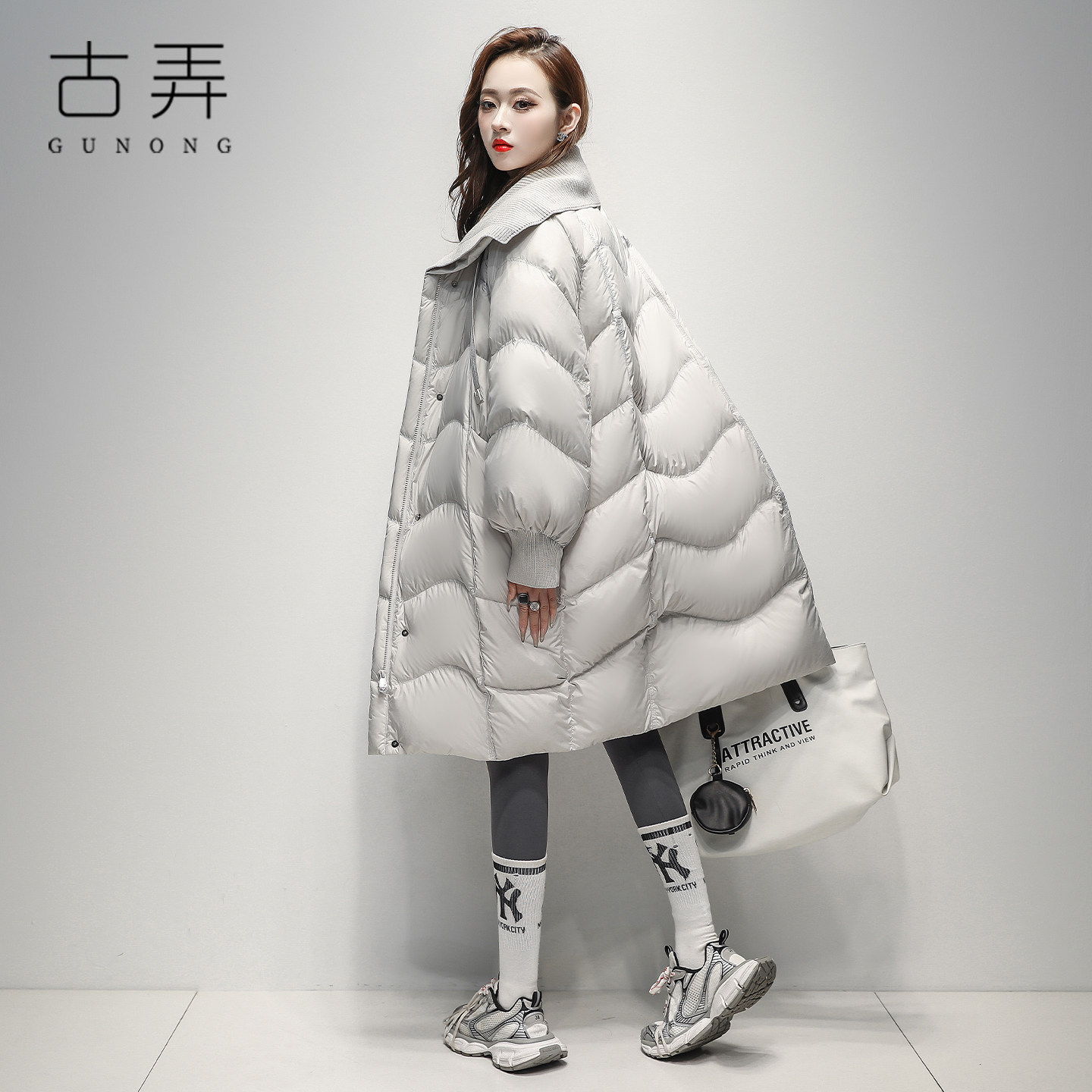 时尚简约针织毛领中长款过膝茧型羽绒服女2025冬季亲肤保暖厚外套