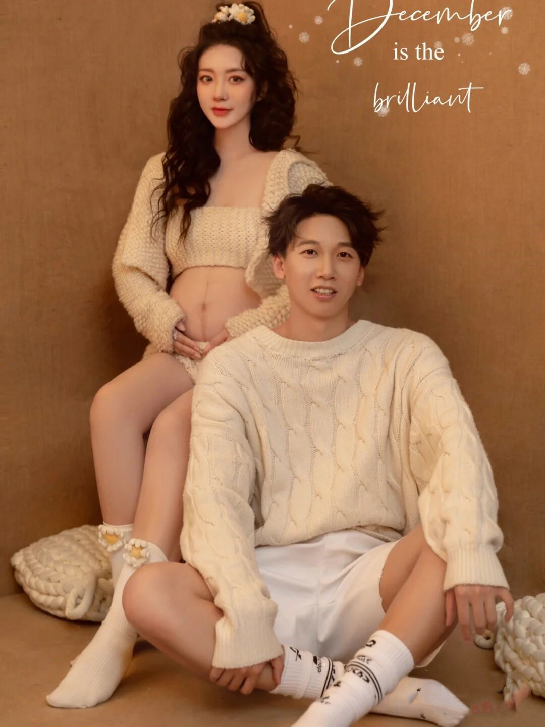 새로운 스타일 임산부 사진 커플 두꺼운 라인 스웨터 홈 테마 아트 커플 사진 스튜디오 사진 귀여운 맞춤 의류