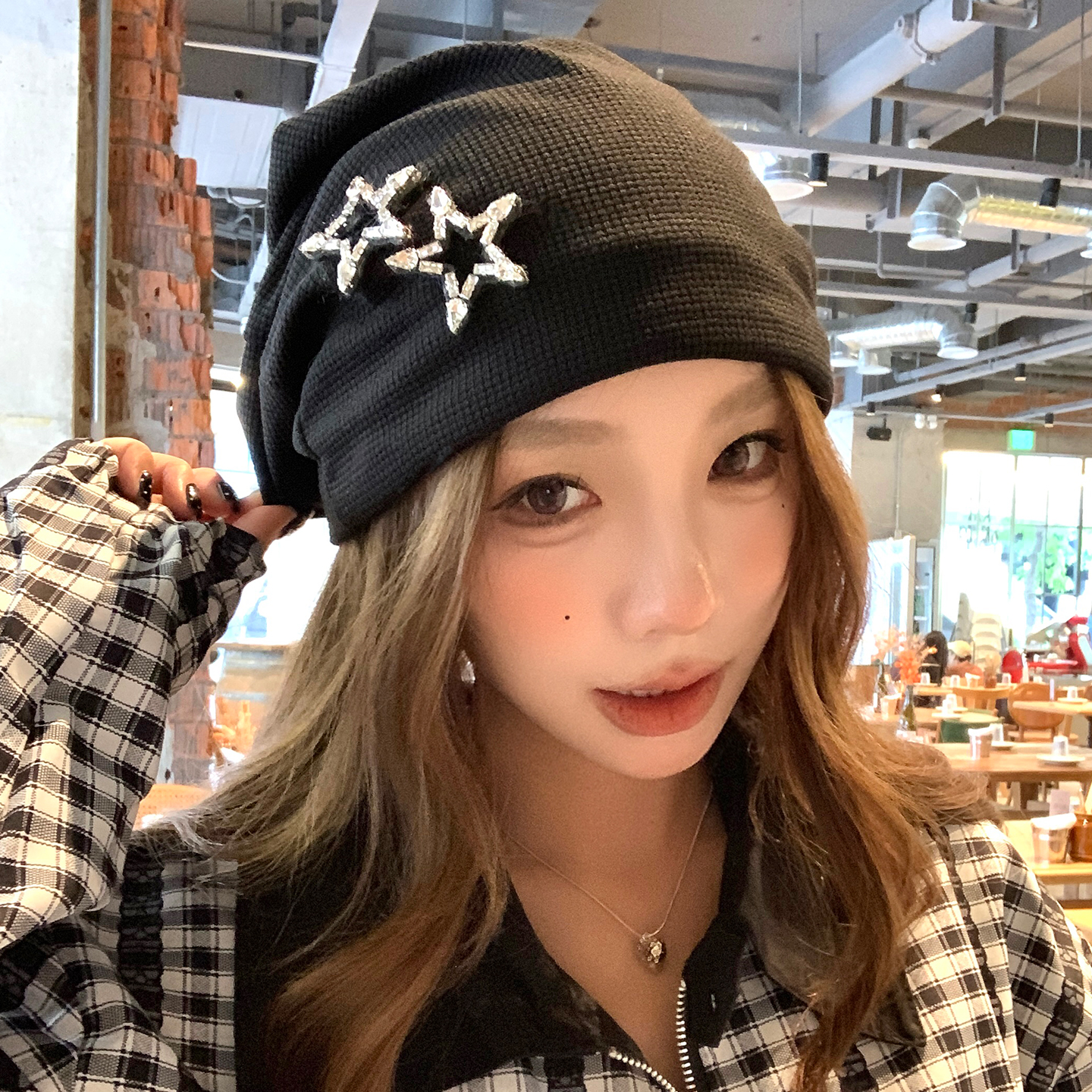 星星水钻黑色针织冷帽女秋冬