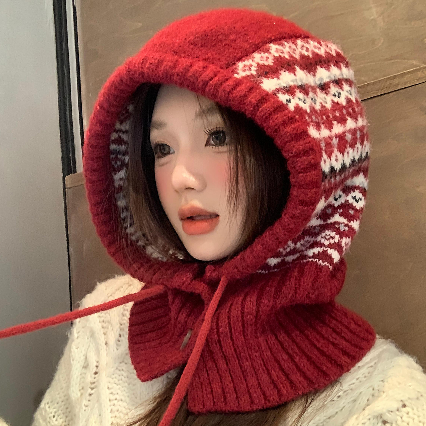 费尔岛红色提花巴拉克拉法帽女冬