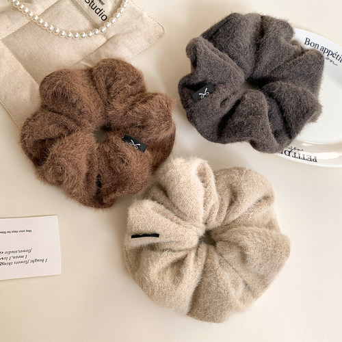 韩系慵懒风毛绒针织大肠发圈女