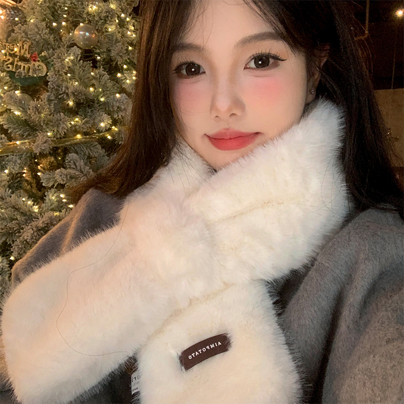 白色毛绒围巾女2025年冬季韩系