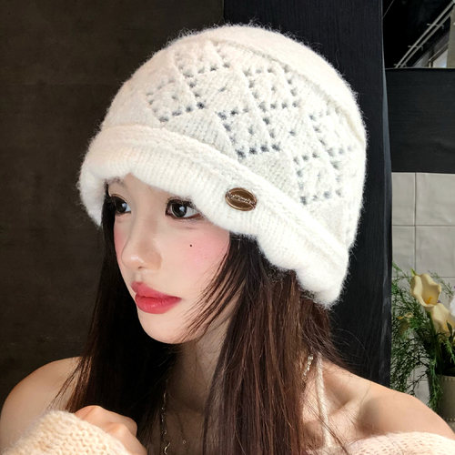 奶白色镂空花边针织毛线帽女秋冬