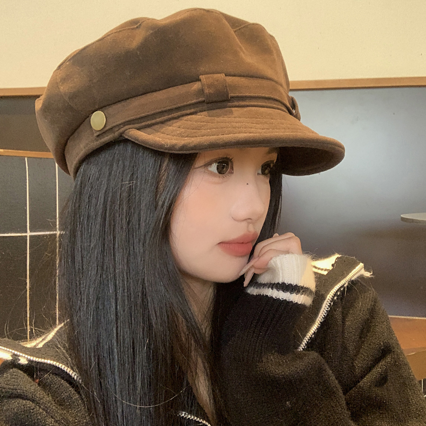 日系复古麂皮绒棕色平顶贝雷帽女