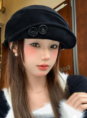 黑色纽扣翻檐贝雷帽女秋冬季时髦