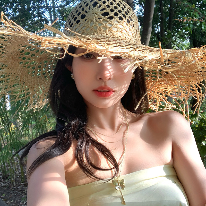 大帽檐拉菲草帽女春夏季新款度假风镂空遮阳帽海边沙滩太阳帽子潮