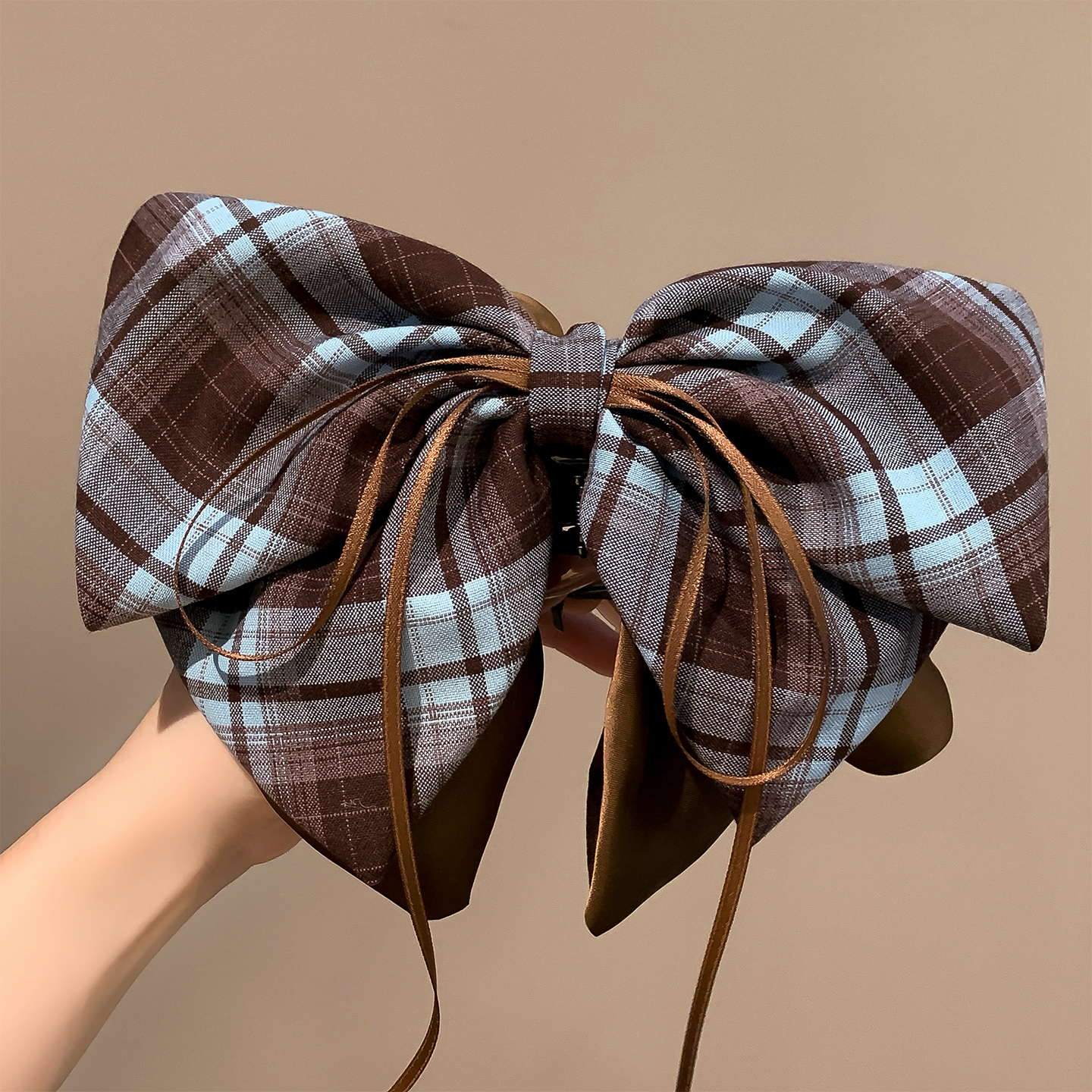 蝴蝶结蓝咖格子抓夹女后脑勺高级