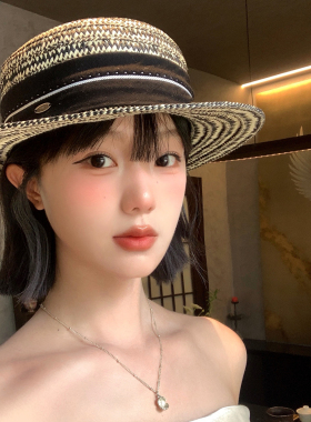复古老钱风黑白色编织草帽高级感平顶礼帽女海边度假遮阳防晒帽子