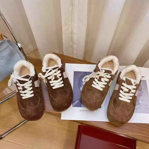 VK定制 韩版真皮时尚休闲运动鞋女5885