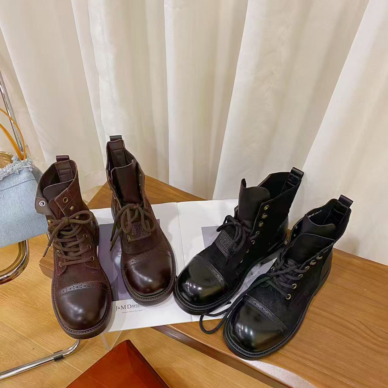 高档头层牛皮粗跟时尚短靴女