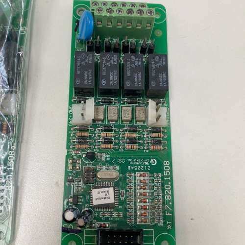 海湾GST500/5000/9000主机专用输出板，型号F7