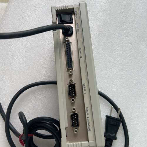 台州设备基恩士条码读取和阅读控制器BL-V35  带线没使用