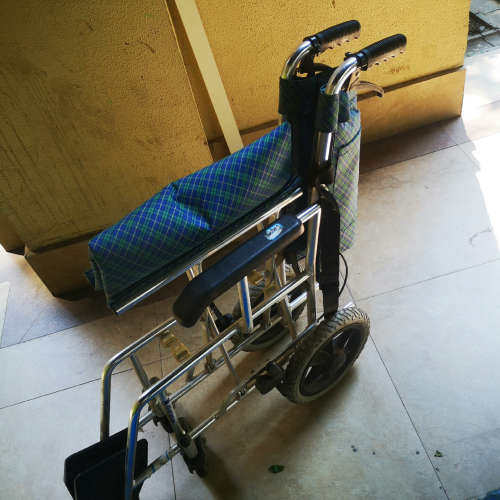 台州设备轮椅转让，互邦品牌，脚崴用了1个月，车架全铝材质，基