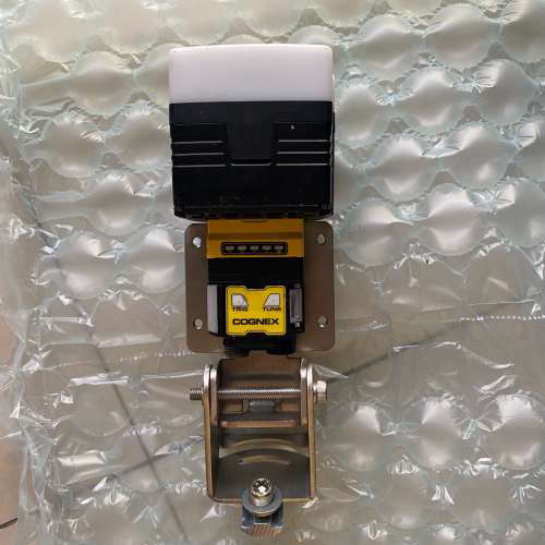 台州设备康耐视DM282X读码器， 带支架，，，