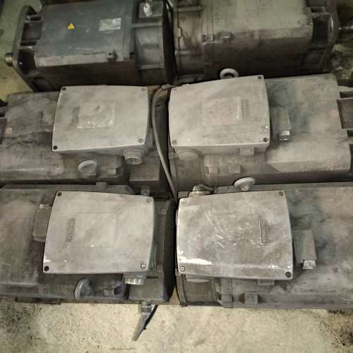 台州设备主轴电机1PH8133-1DG02-0BA1，