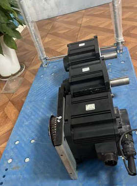 台州设备HC-SFS2012KW电机，