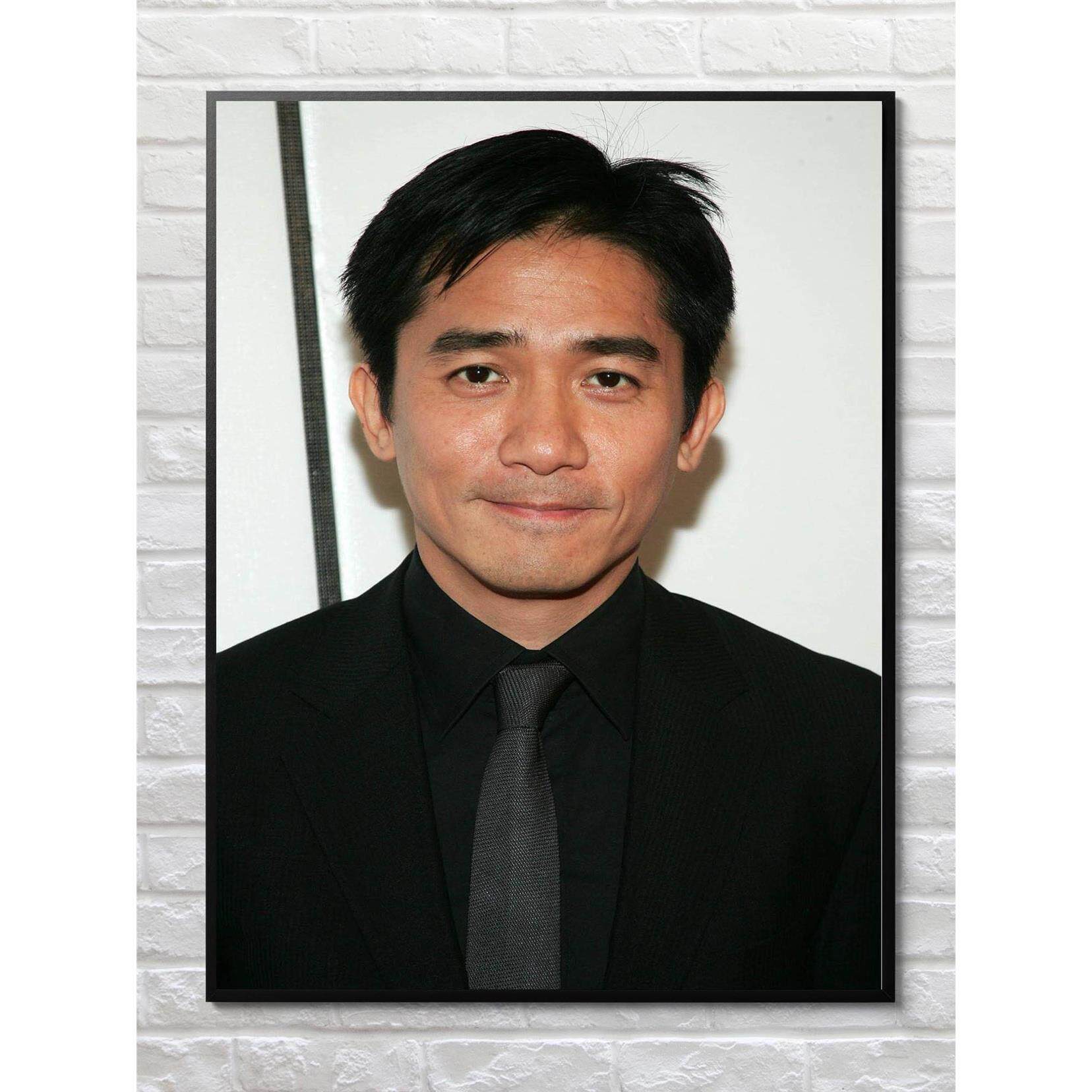 梁朝伟海报香港男明星写真宿舍背景照片墙简约高端相框装饰挂贴画