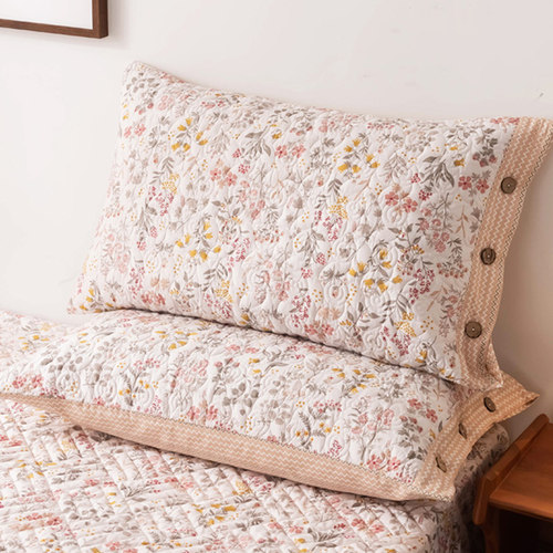 纯棉夹棉绗缝碎花纽扣枕头套