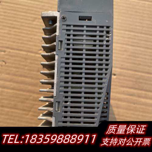 信捷750W220V伺服驱动器，型号:DS3-20P7-PQ议价