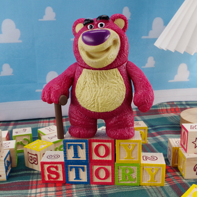 草莓熊公仔摆件人偶模型搪胶大号