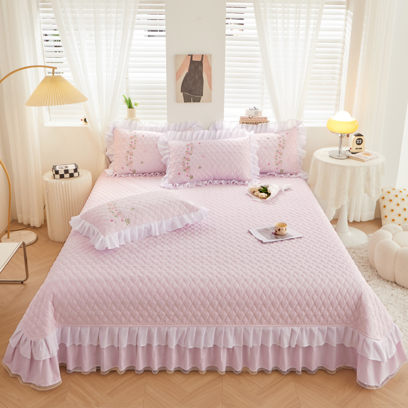 新款纯色夹棉绗缝床盖单件蕾丝花边加厚榻榻米床单三件套四季通用