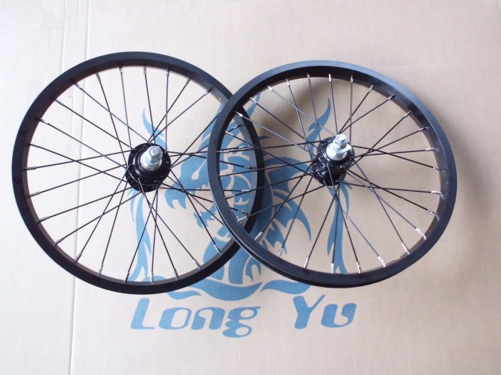 Roues de vélo LONGYU 16 pouces - Ref 2374240 Image 1