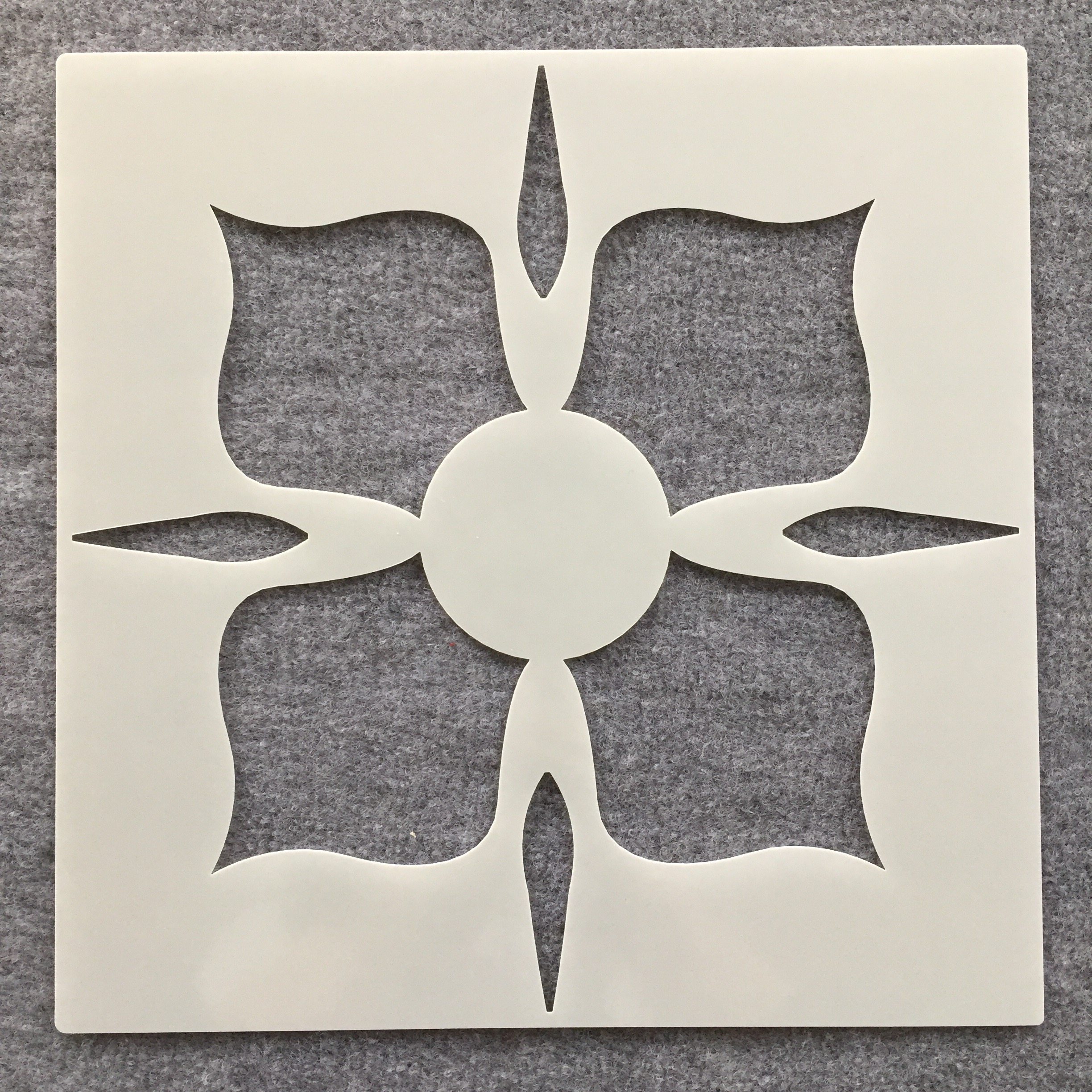 새로운 만다라 새로운 그림 템플릿 보조 벽화 가구 장식 중공 그림 템플릿 마스킹 템플릿 눈금자