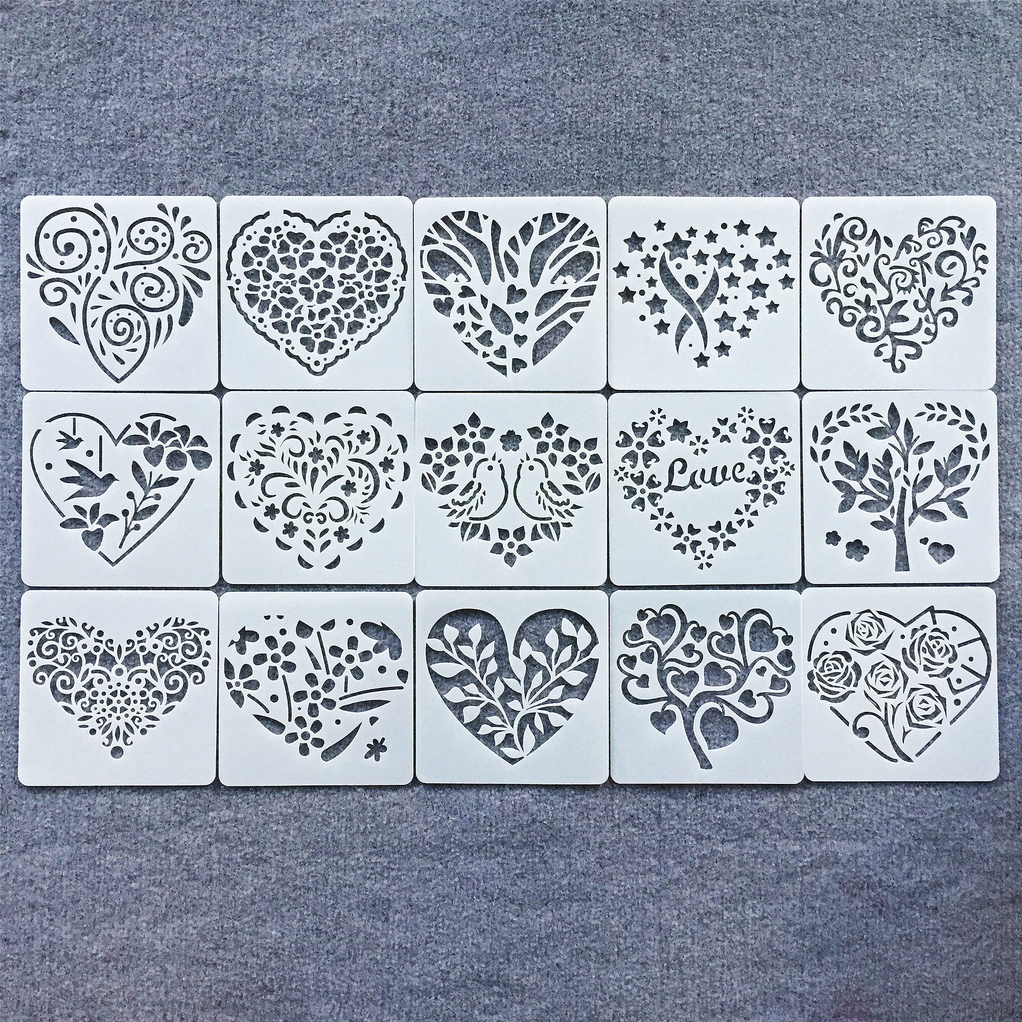 爱心绘画模板 情人节主题儿童美术画画板 亚马逊跨境喷雾绘画板