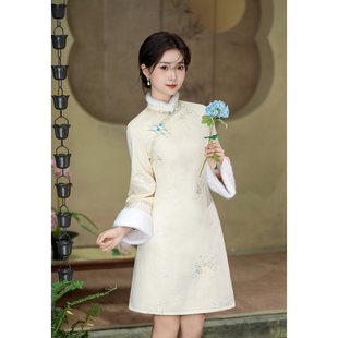 新中式刺绣加绒旗袍女冬装保暖长袖短款日常改良小个子连衣裙短裙