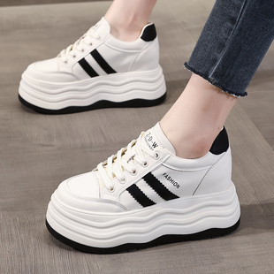 ZFCQ厚底内增高小白鞋女2025秋新款真皮松糕小个子8cm百搭休闲鞋