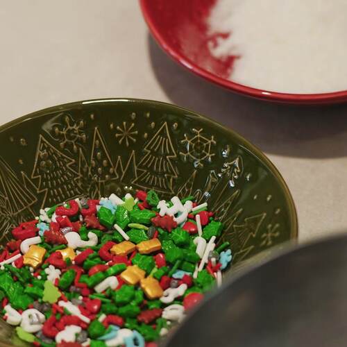 bloomingville圣诞餐具装饰餐盘杯子碗可爱姜饼人零食罐陶瓷礼物