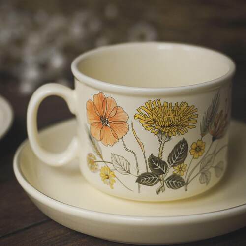 现货英国中古奶油色拉盘咖啡杯碟