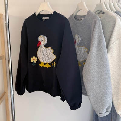 韩系卡通小黄鸭刺绣春新款卫衣