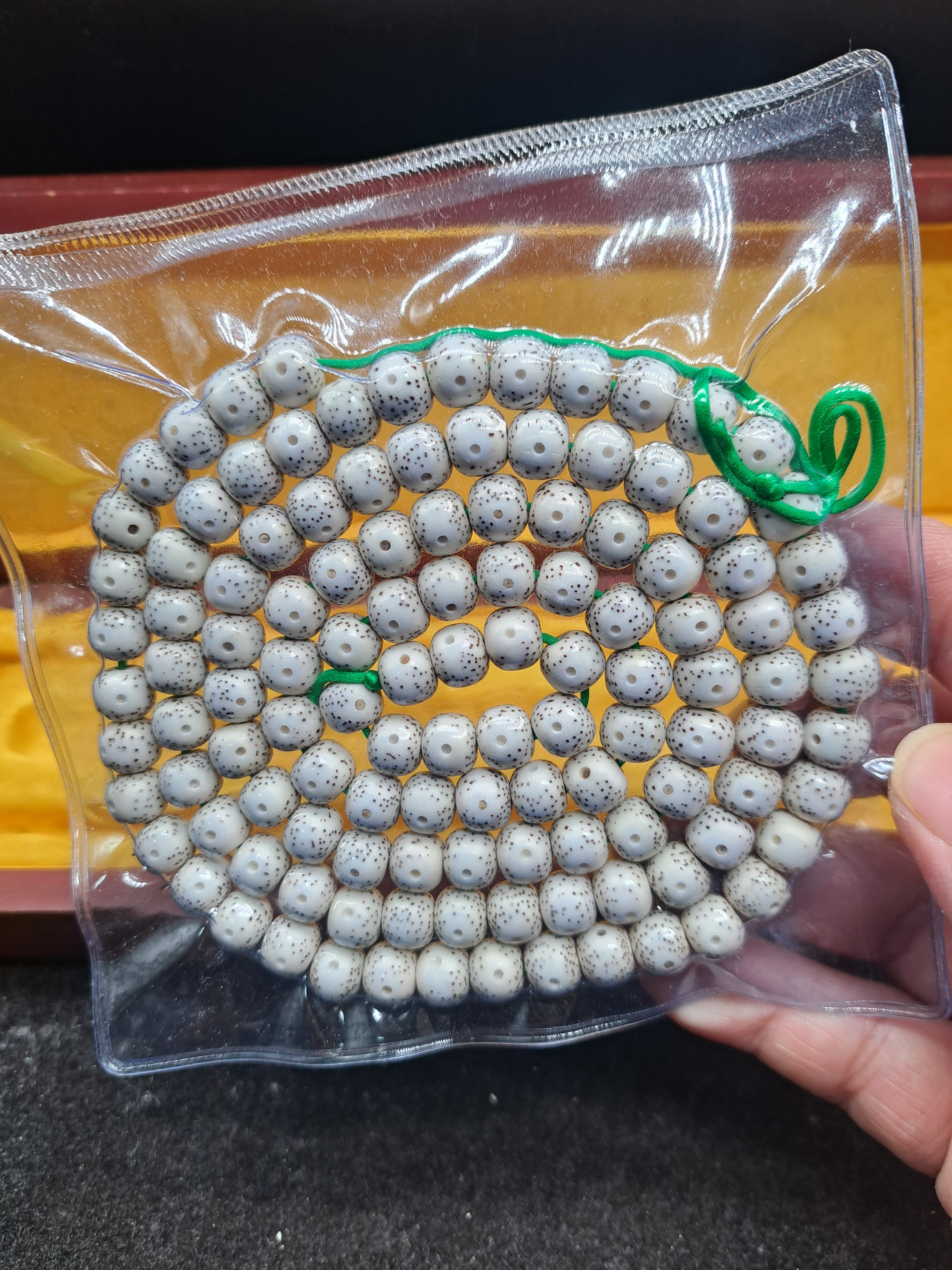 同枝果大留白精品海南星月菩提原生态未脱脂原白9*8桶珠120颗珠串