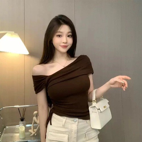 锁骨短袖T恤女紧身洋气打底小衫