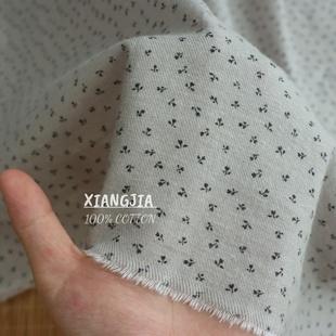 全棉梭织复古质感小碎花斜纹磨毛家居服面料秋冬睡衣家居服