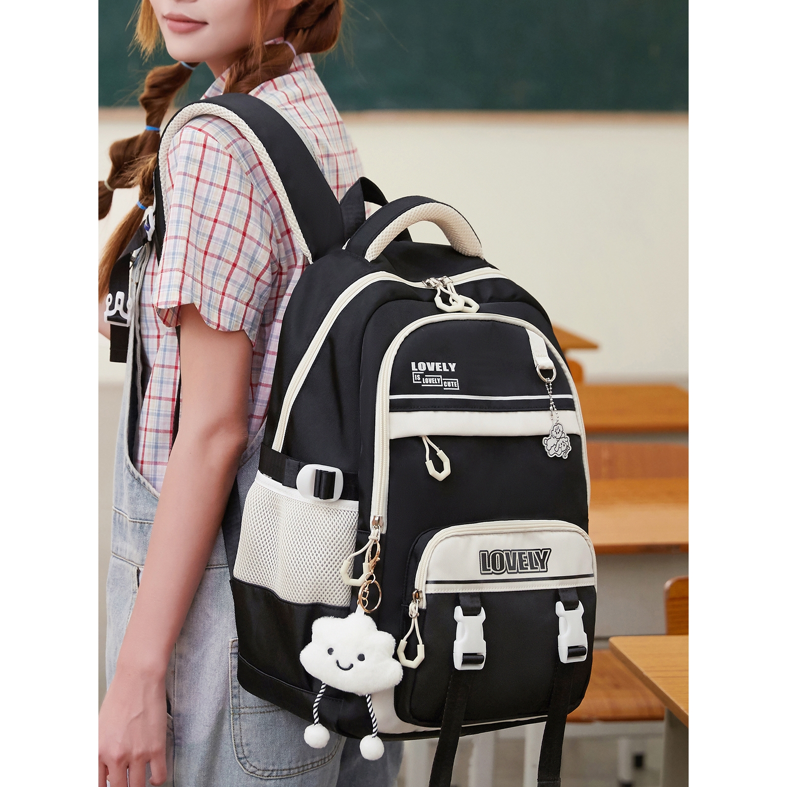 超大容量书包女生高中中学生初中生小学生3-6年级轻便减负双肩包