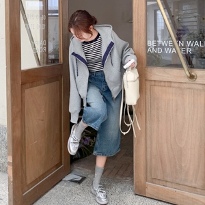 减龄连帽灰色卫衣外套女春秋2025新款小个子俏皮活泼夹克流行爆款图片