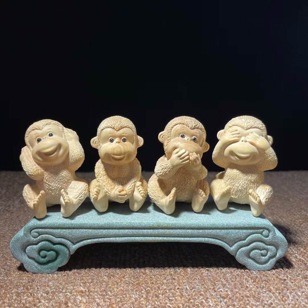 手把玩件风水吉祥物小叶黄杨木雕
