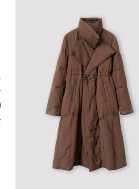 （周哥甄选）咖色羽绒服-32633