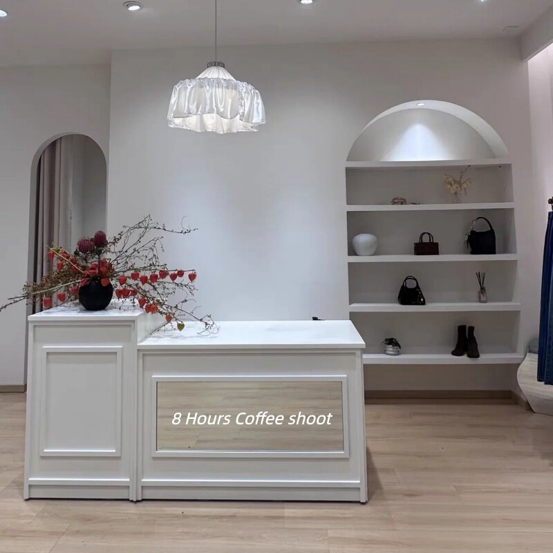 法式买手店服装店收银台吧台前台图片