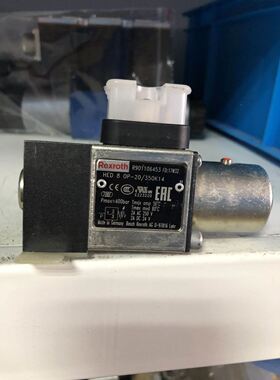 OMRON接近开关E2XE-XE5ME1 X10F1 X5E1M-21-X14MD1传感器