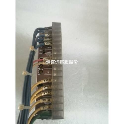 SCHNEIDER 140DVO85300 开关量Verified DC 输出，32 点 全新