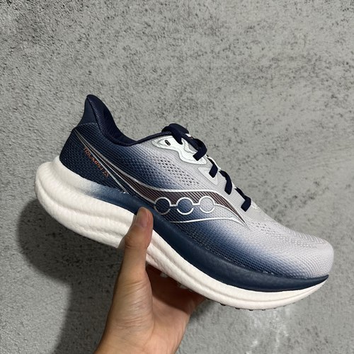 SAUCONY索康尼 TRIUMPH系列胜利23男女低帮缓震跑步鞋 S31023-557